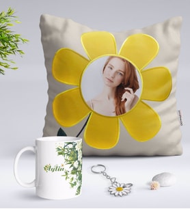 BK Gift Kişiye Özel Fotoğraflı Papatya Yastık Kupa ve Silver Papatya Anahtarlık-5 (Model 1)