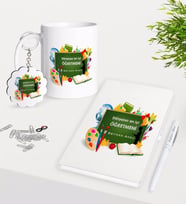 BK Gift Kişiye Özel Dünyanın En İyi Öğretmeni Kupa Anahtarlık Beyaz Defter Kalem Hediye Seti-26 (Model 1)
