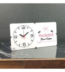Modelist Ahşap Masa Saati