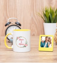 İki İsimli Çiftere Özel Sarı Kupa Bardak ve Sarı Mini Fotoğraf Çerçevesi