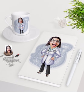 BK Gift Kişiye Özel Bayan Doktor Karikatürlü Beyaz Defter Kalem Türk Kahvesi Fincanı Seti-1 (Model 1)