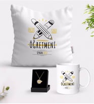 BK Gift Kişiye Özel En İyi Sınıf Öğretmeni Beyaz Kupa Yastık ve İsimli Papatya Kolye Hediye Seti-5 (Model 1)