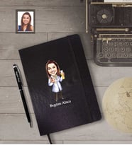 Kişiye Özel Kimyager Karikatürlü Siyah Defter Kalem Hediye Seti   Bayan-1