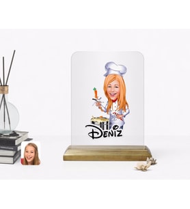 BK Gift Kişiye Özel Kadın Chef Karikatürlü Ahşap Standlı Çerçeve-1 (Beyaz)