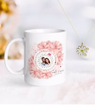 BK Gift Kişiye Özel Sevgililer Günü Fotoğraflı Sonsuz Takvimli Kupa ve Çift İsimli Papatya Kolye-2 (Model 1)