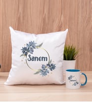 Çiçek Desenli İsme Özel Kare Yastık ve Mavi Kupa Bardak