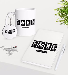 BK Gift Kişiye Özel Öğretmen Kupa Anahtarlık Beyaz Defter Kalem Hediye Seti-2 (Model 1)
