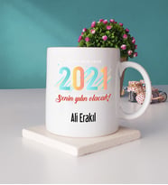 Senin Yılın Olacak 2021 Yılbaşı Hediyesi Kupa Bardak ve Taş Bardak Altlığı Seti