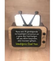 Kişiye Özel Yazılı Ahşap Nostaji TV Peçetelik (Kahverengi Açık)