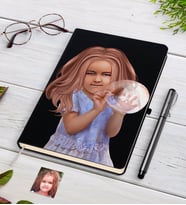BK Gift Kişiye Özel Kız Çocuk İllüstrasyon Tasarımlı Siyah Defter ve Kalem Hediye Seti-2
