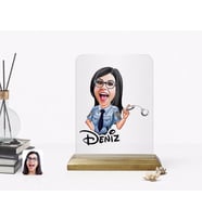 BK Gift Kişiye Özel Kadın Polis Karikatürlü Ahşap Standlı Çerçeve (Beyaz)