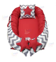 Babynest Bebek Uyku Yatağı 0-12 Ay Bebek Atölyesi Gri Zigzag Kırmızı Kombin (Standart)