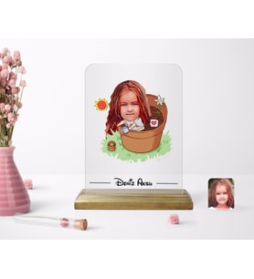 BK Gift Kişiye Özel Kız Çocuk Karikatürlü Ahşap Standlı Çerçeve-10 (Beyaz)