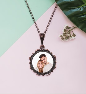 BK Gift Kişiye Özel Fotoğraflı Otantik Bakır Yaldız Kolye Model 17