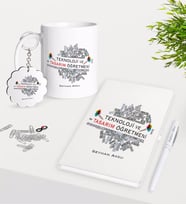 BK Gift Kişiye Özel Teknoloji Ve Tasarım Öğretmeni Kupa Anahtarlık Beyaz Defter Kalem Hediye Seti (Model 1)