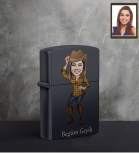 Kişiye Özel Bayan Karikatürlü UV Baskılı Siyah Benzinli Çakmak Model-4