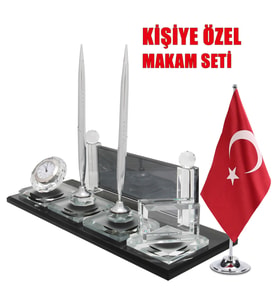 Sentez Masa Üstü İsimlik Elit Kristal Masa Isimliği Ve Masa Bayrağı