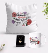 BK Gift Kişiye Özel Öğretmenler Gününüz Kutlu Olsun Beyaz Kupa Yastık ve İsimli Papatya Kolye Hediye Seti-5 (Model 1)