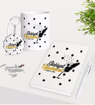 BK Gift Kişiye Özel Edebiyat Öğretmeni Kupa Anahtarlık Beyaz Defter Kalem Hediye Seti-3 (Model 1)