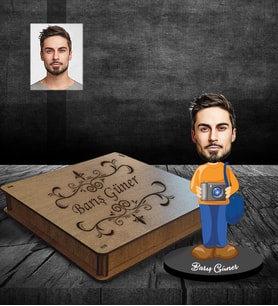 Kişiye Özel Fotoğrafçı Tasarımlı Karikatür Ahşap Biblo Kutulu Bay-1