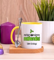 Metalurji ve Malzeme Mühendisi Ahşap Altlıklı Sarı Kupa Bardak