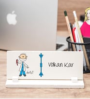 Erkek Diş Hekimi Karikatürü Masa İsimliği