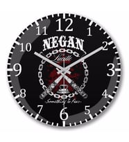 The Walking Dead Negan  Duvar Saati Bombeli Gercek Cam