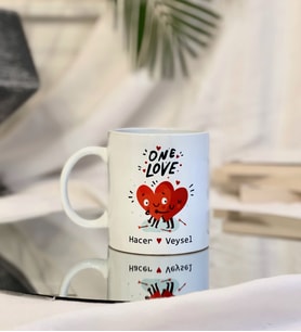 Kişiye Özel One Love Tasarımlı Kupa