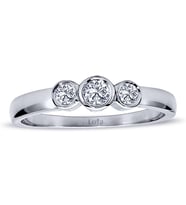 Lova 0,23 Karat Pırlanta Tria Yüzük - 1020212