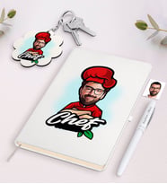 BK Gift Kişiye Özel Erkek Chef Karikatürlü Beyaz Defter Kalem ve Anahtarlık Hediye Seti-10 (Model 1)