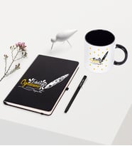 BK Gift Kişiye Özel Edebiyat Öğretmeni Temalı Siyah Defter Kalem Kupa Seti - 1