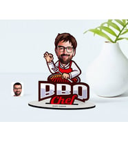 BK Gift Kişiye Özel Erkek Barbekü Chef Karikatürlü Ahşap Biblo Model-1 (Beyaz)