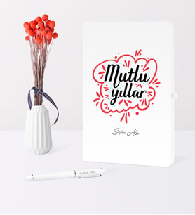 BK Gift Kişiye Özel Yılbaşı Mutlu Yıllar Temalı Beyaz Defter Kalem Seti - 3
