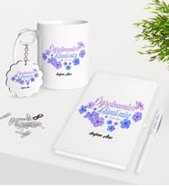 BK Gift Kişiye Özel Öğretmenler Gününüz Kutlu Olsun Kupa Anahtarlık Beyaz Defter Kalem Hediye Seti-3 (Model 1)
