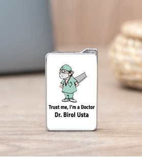 Trust Me Tasarım Doktora Hediye İsme Özel Çakmak