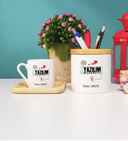 Mesajlı Yazılım Mühendisi Tasarımlı Kişiye Özel Hediye Yazılım Mühendisi Ahşap Altlıklı Türk Kahvesi Fincanı ve Kalemlik Hediye Seti