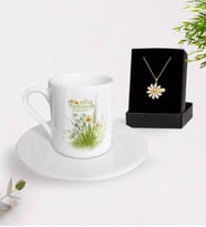 BK Gift Kişiye Özel Papatya Temalı En İyi Öğretmen Türk Kahvesi Fincanı ve İsimli Papatya Kolye Hediye Seti-13 (Model 1)