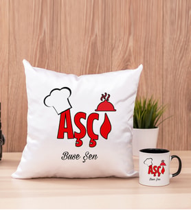 Aşçı Kare Yastık ve Siyah Kupa Bardak