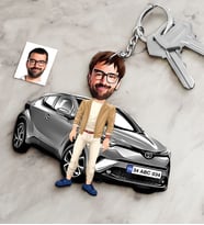 BK Gift Kişiye Özel Bay Toyota C-HR Figürlü Plakalı Ahşap Karikatür Anahtarlık (Çok Renkli)