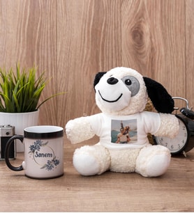 İsme Özel Çiçek Desenli Sihirli Kupa Bardak ve Peluş Köpek