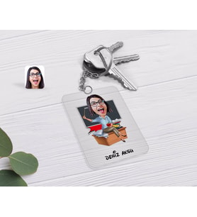 BK Gift Kişiye Özel Kadın Öğretmen Karikatürlü Şeffaf Pleksi Anahtarlık-2 (Beyaz)