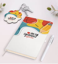 BK Gift Kişiye Özel En İyi Öğretmen Beyaz Defter Kalem Ve Anahtarlık Hediye Seti-5 (Model 1)