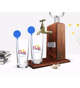 BK Gift Kişiye Özel Renkli Baskılı Elazığ Tasarımlı Turistik İkili Vodka Bardağı ve Ahşap Vodka Standı Hediye Seti-1 (Model 1)