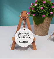 İyi ki Varsın Amca Tasarımlı Amcaya Hediye Ahşap Anahtarlık