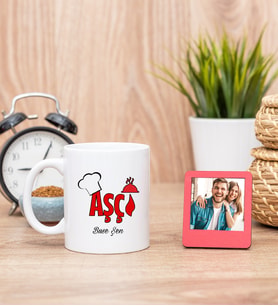 Aşçı Beyaz Kupa Bardak ve Kırmızı Mini Fotoğraf Çerçevesi