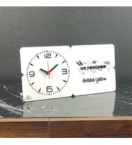 Ux Designer Ahşap Masa Saati