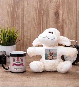 Kadınlar Günü Hediyesi Sihirli Kupa Bardak ve Peluş Koyun