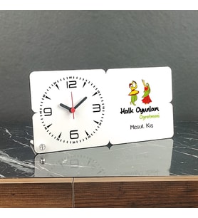 Halk Oyunları Öğretmeni Ahşap Masa Saati
