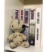 Amigurumi Wodoo Bebeği