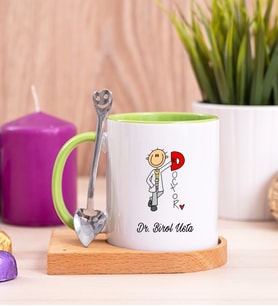 Doktor Karikatürü Ahşap Altlıklı Yeşil Kupa Bardak
